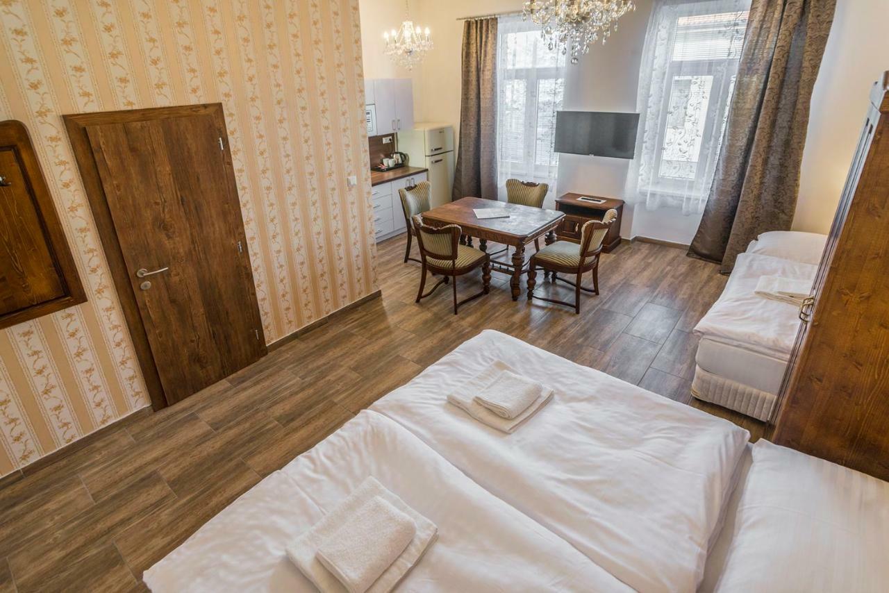 Retro Apartments Bosak Contactless Check-In Presov Bagian luar foto