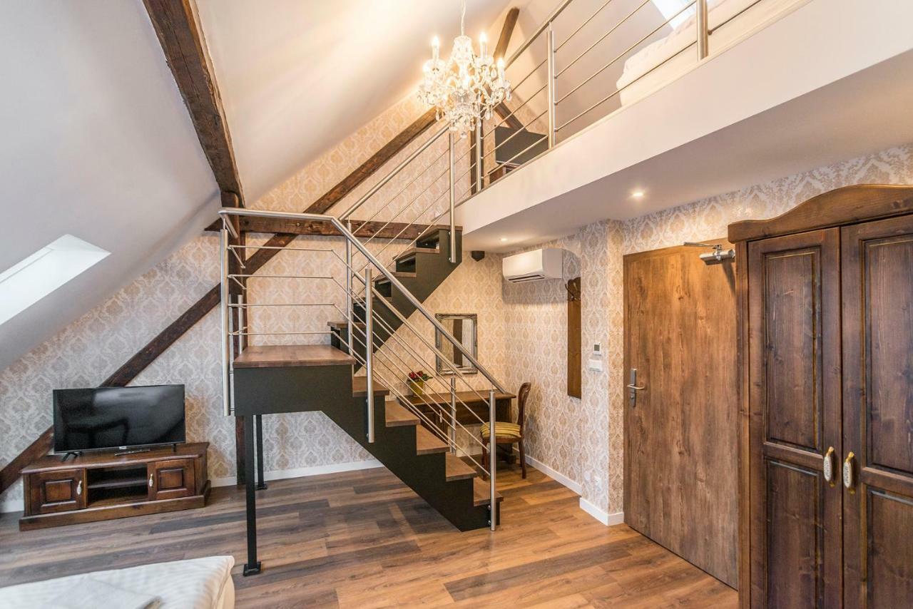 Retro Apartments Bosak Contactless Check-In Presov Bagian luar foto