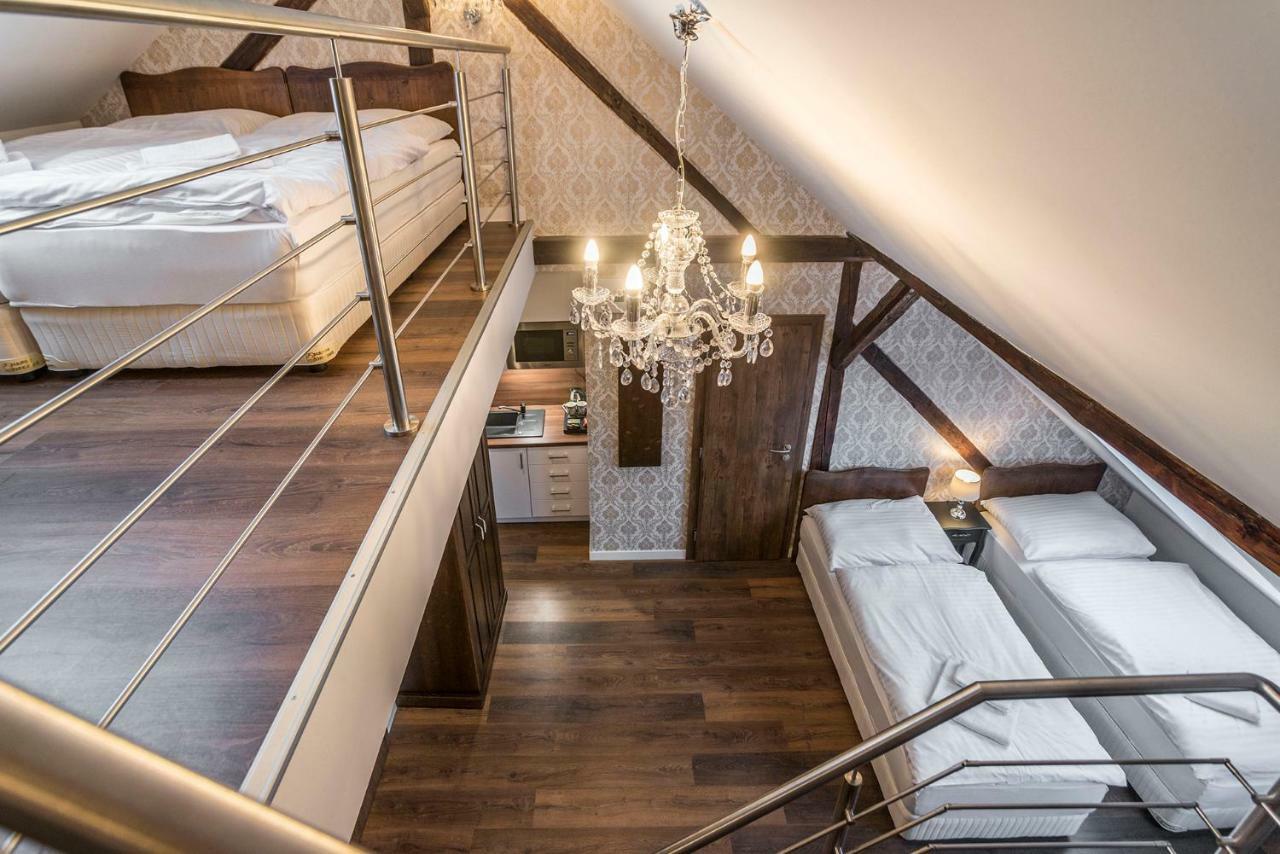 Retro Apartments Bosak Contactless Check-In Presov Bagian luar foto