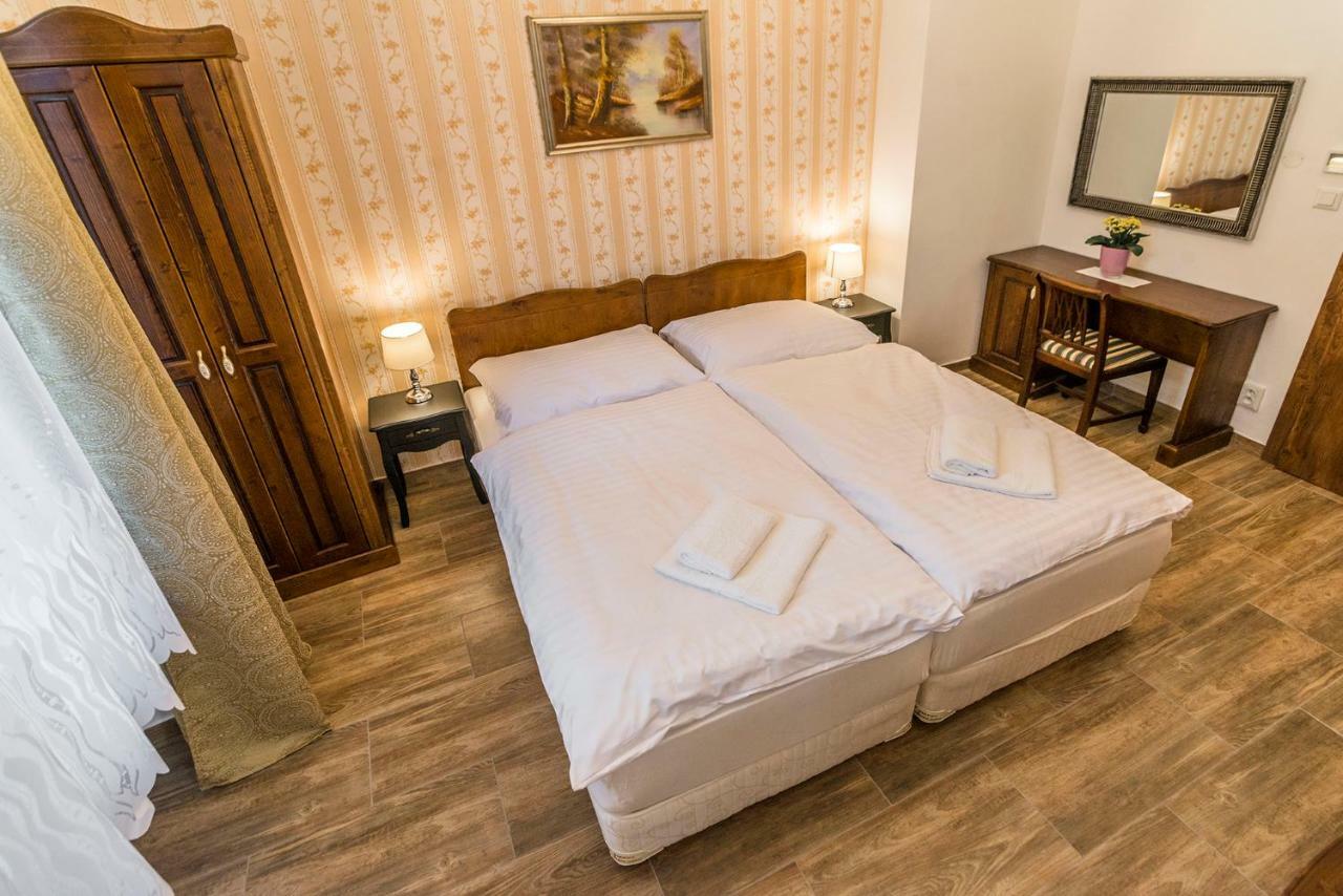Retro Apartments Bosak Contactless Check-In Presov Bagian luar foto